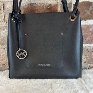 Michael Kors MK 'Walsh' Black Leather Shoulder Handbag Purse